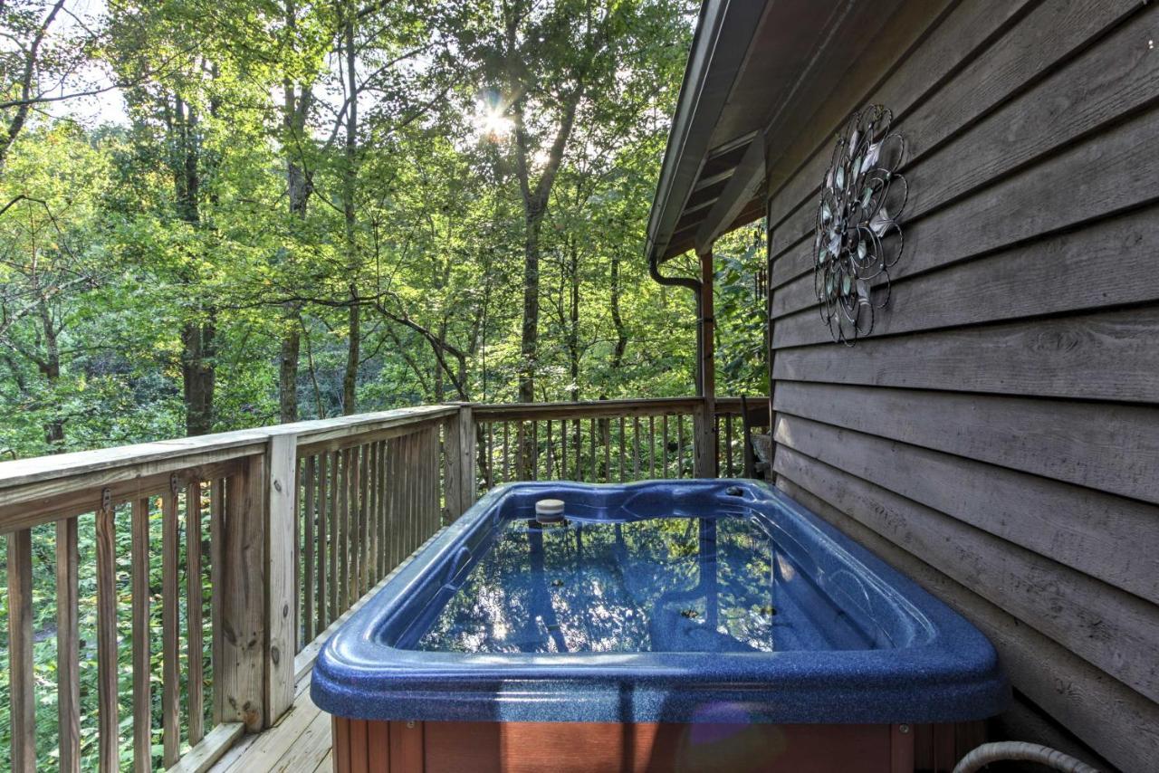 Gatlinburg Home With Hot Tub About 4 Mi To Town! Εξωτερικό φωτογραφία