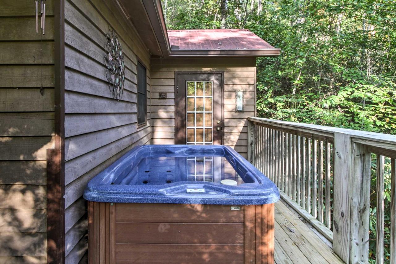Gatlinburg Home With Hot Tub About 4 Mi To Town! Εξωτερικό φωτογραφία